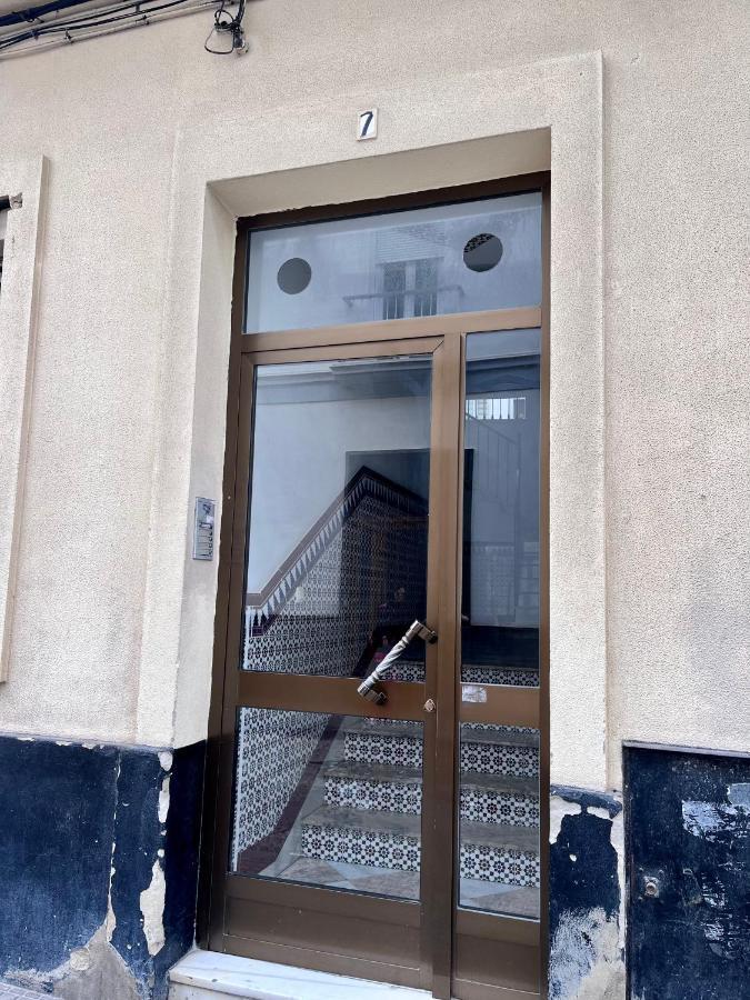 Gatu Villa Paraguay , Preferente Mayores 25 Anos Y Familias Cadice Esterno foto